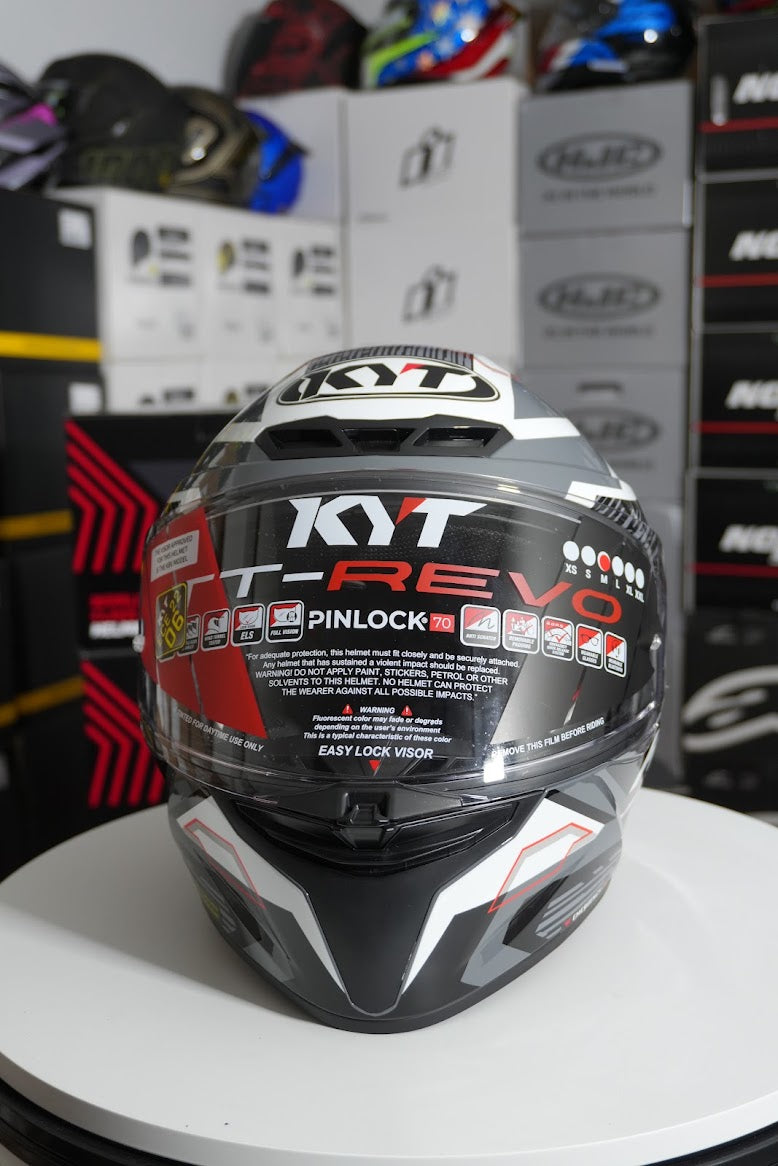 KYT TT REVO SPEEDING