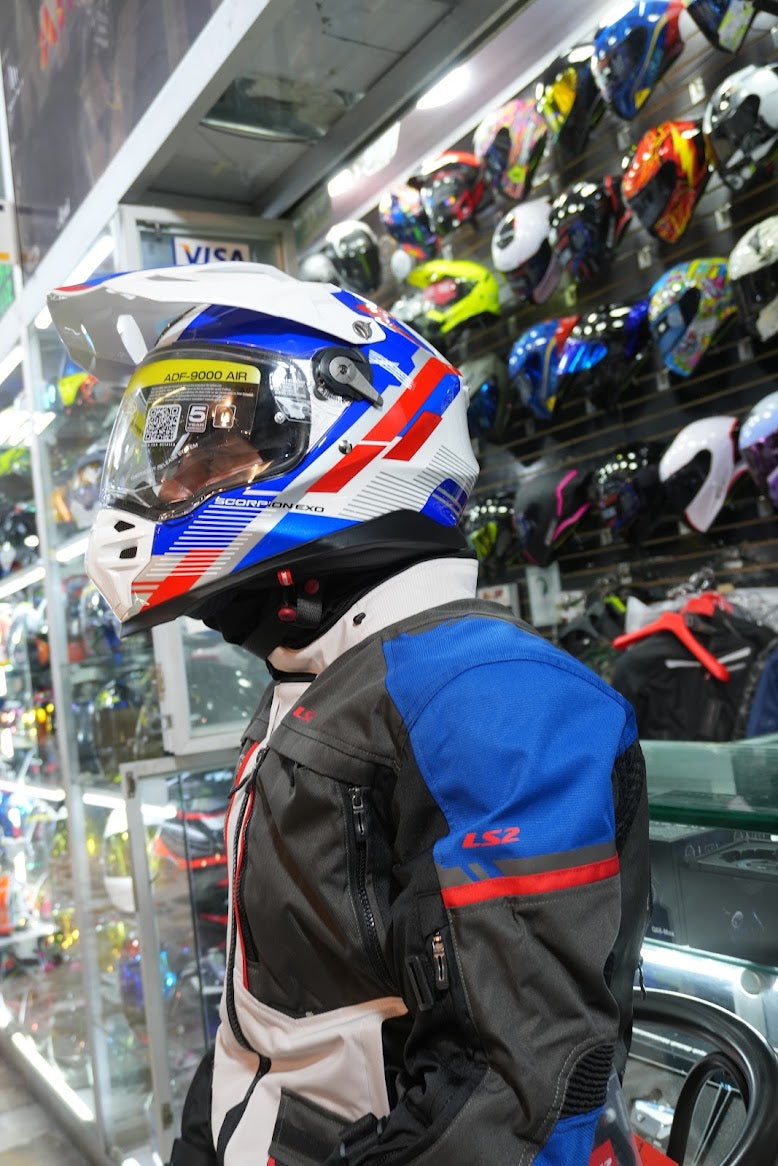 SCORPION ADF-9000 AIR PATROL CASCO DE ENDURO BLANCO/AZUL/ROJO