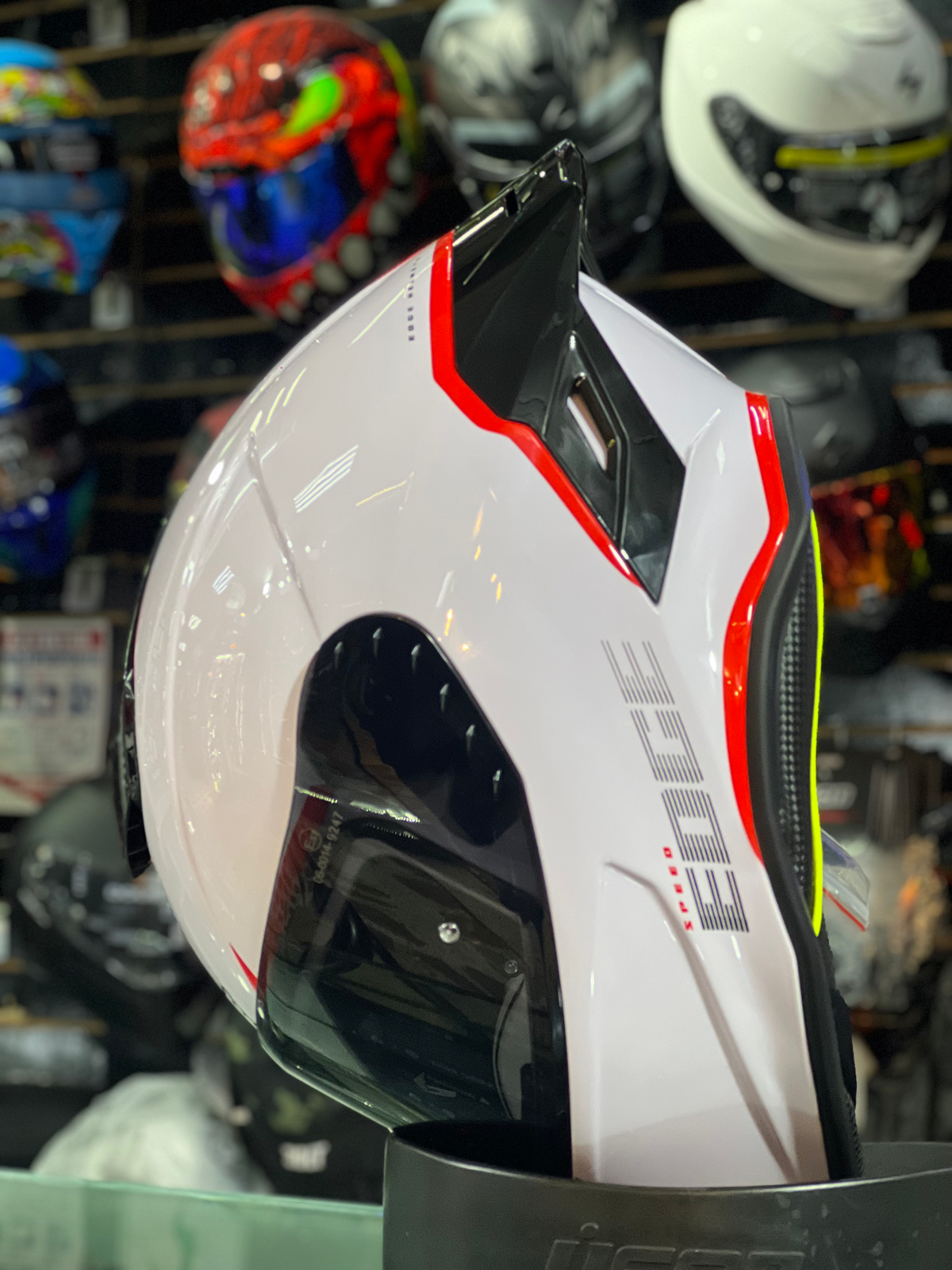 EDGE SHANGAI RUSH CASCO BLANCO image 2